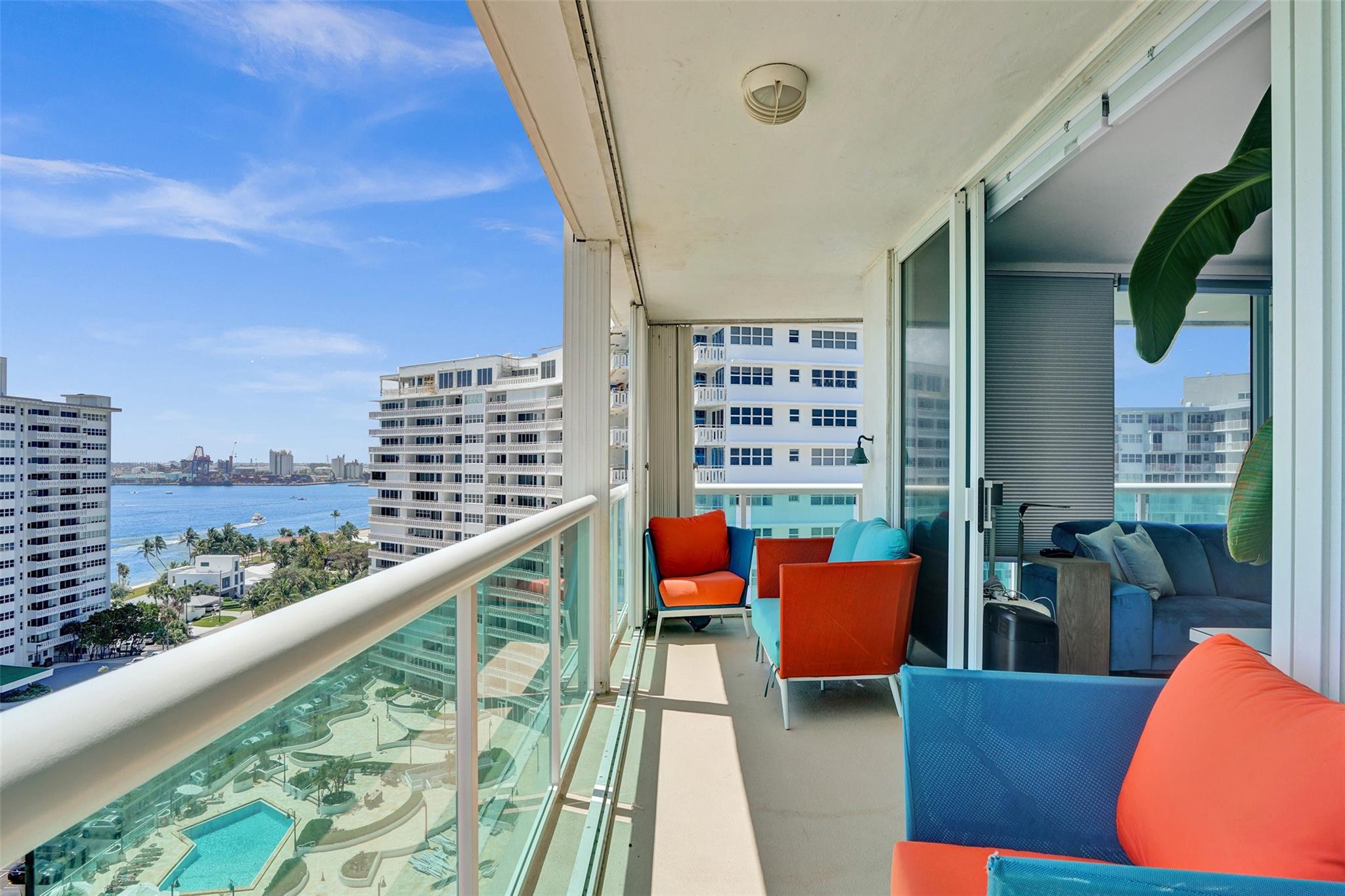 Point of Americas 1 - Residential