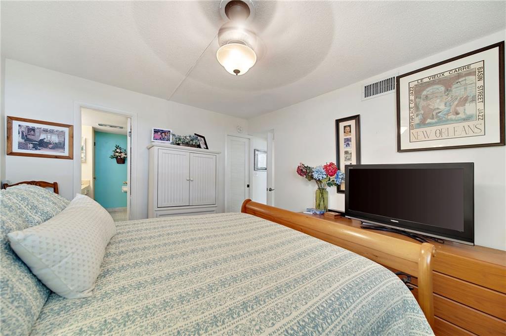 The Royal Mariner - Residential