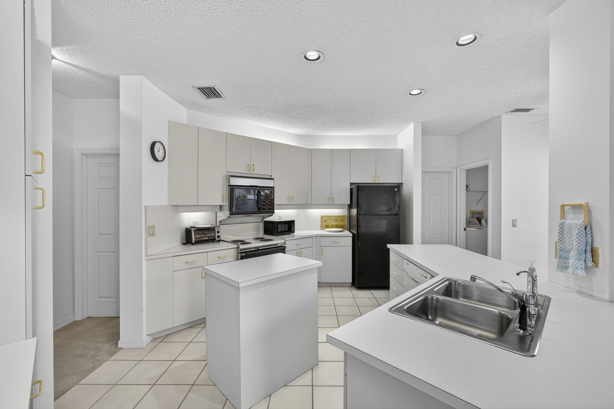 Eastpointe Country Club - Residential