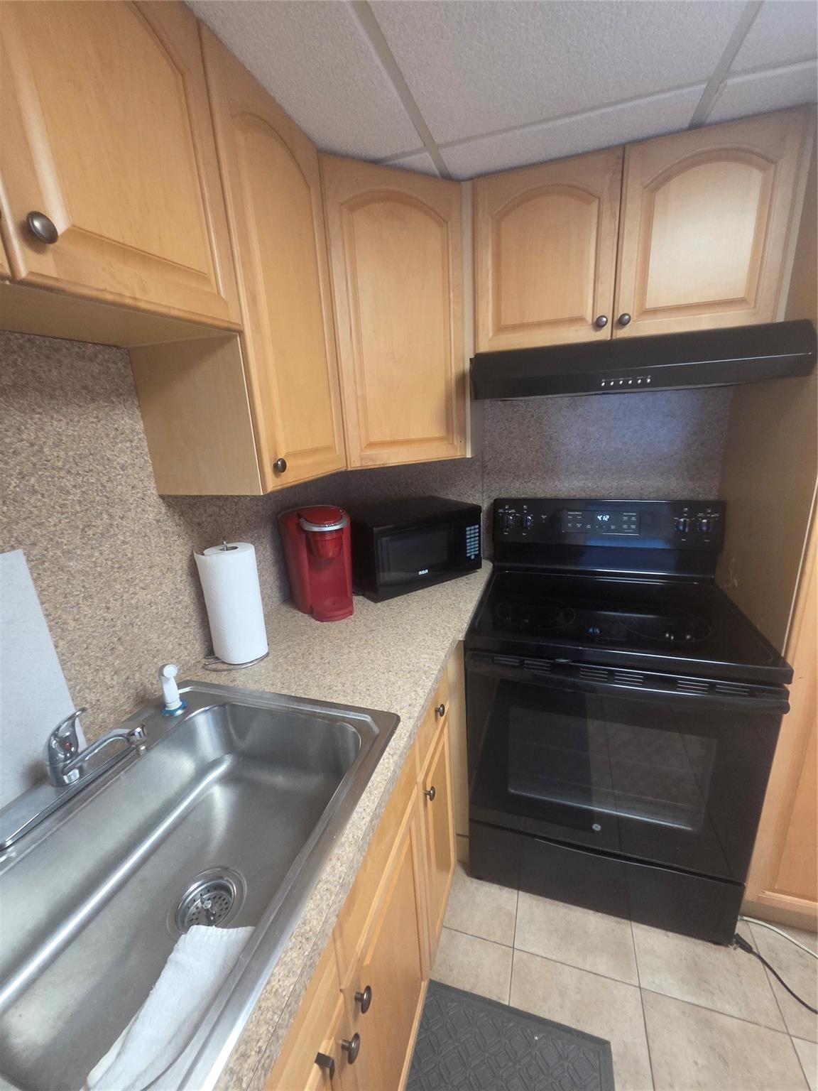 Colony Terrace Apts Co-Op - Residential Lease