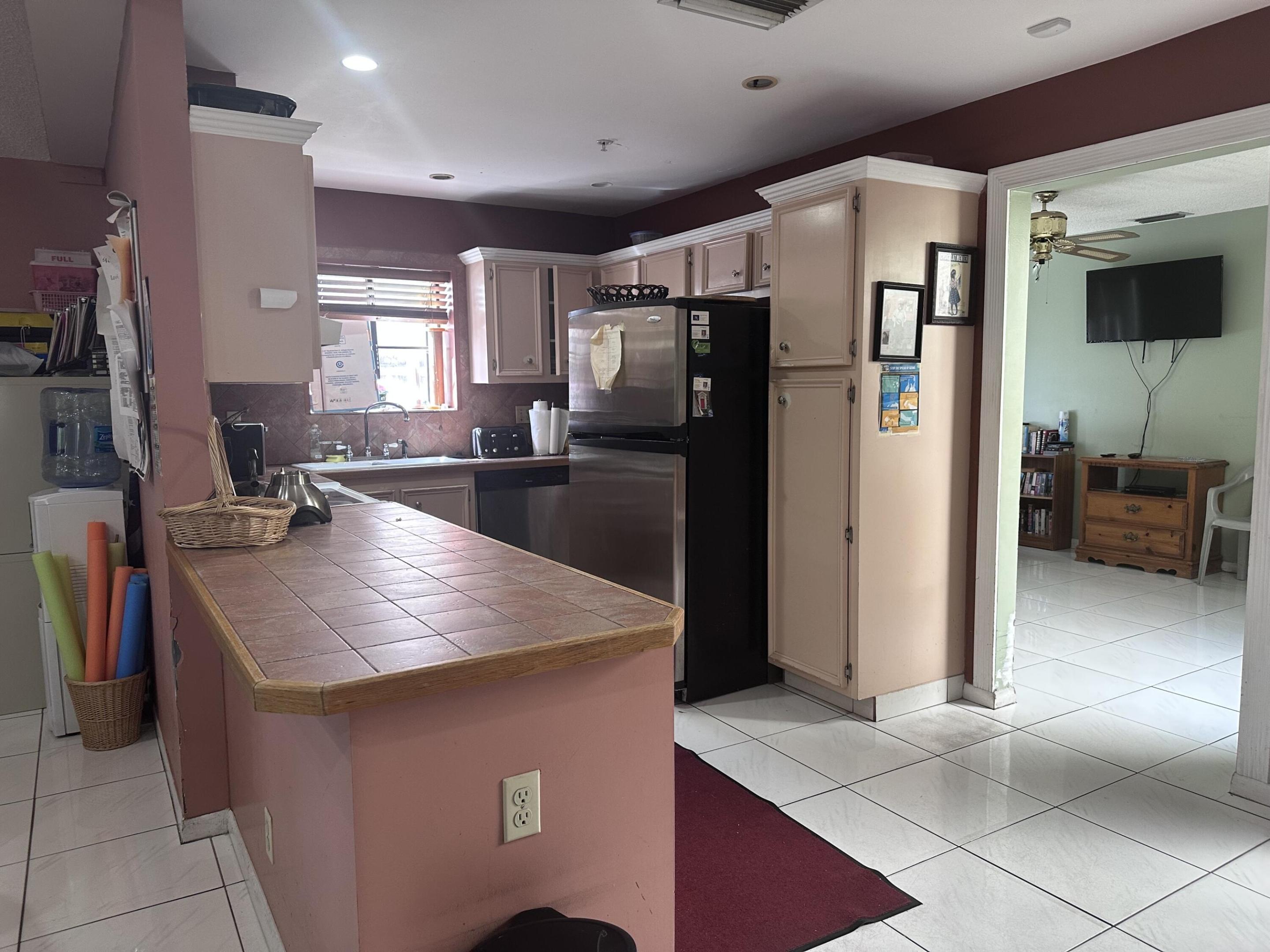 BOULEVARD WOODS WEST SEC 1 - Residential