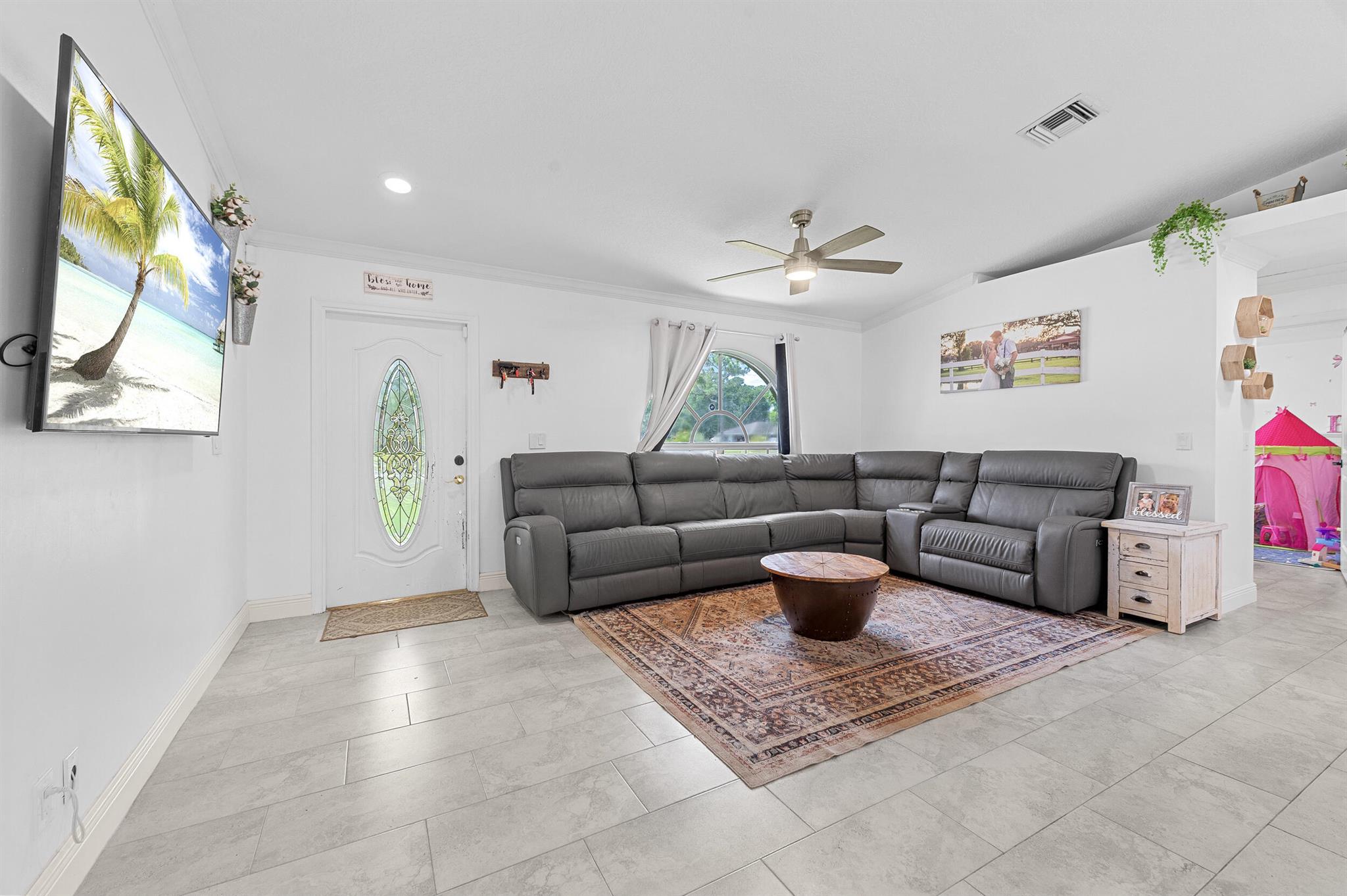 10-43-40~ W 209.7 FT OF E - Residential