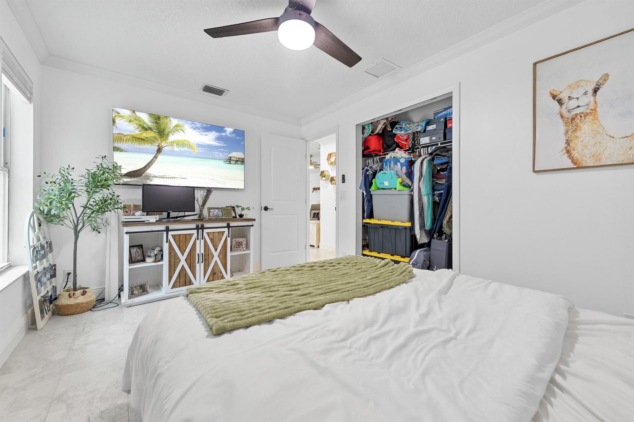 10-43-40~ W 209.7 FT OF E - Residential