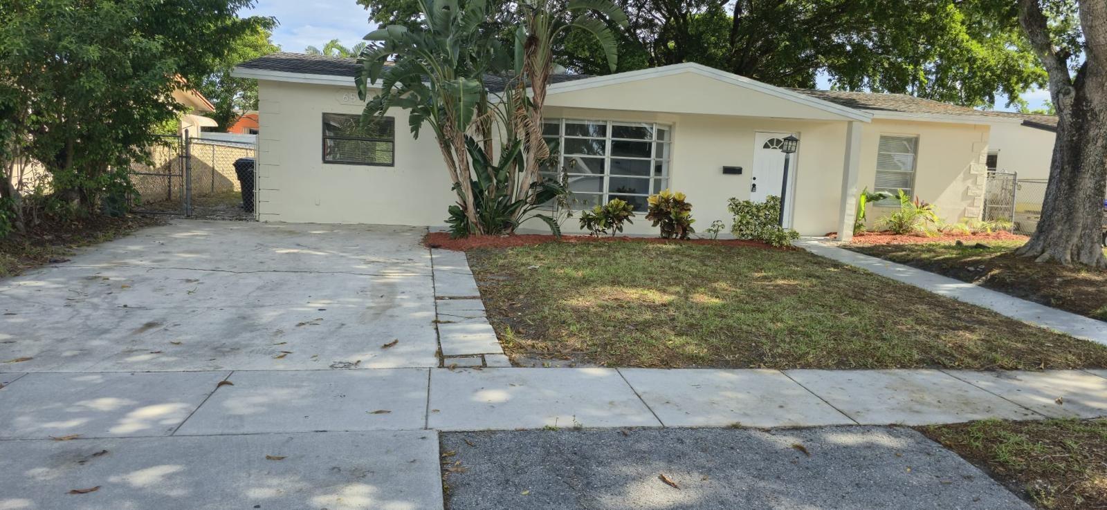 6540 SW 8th St