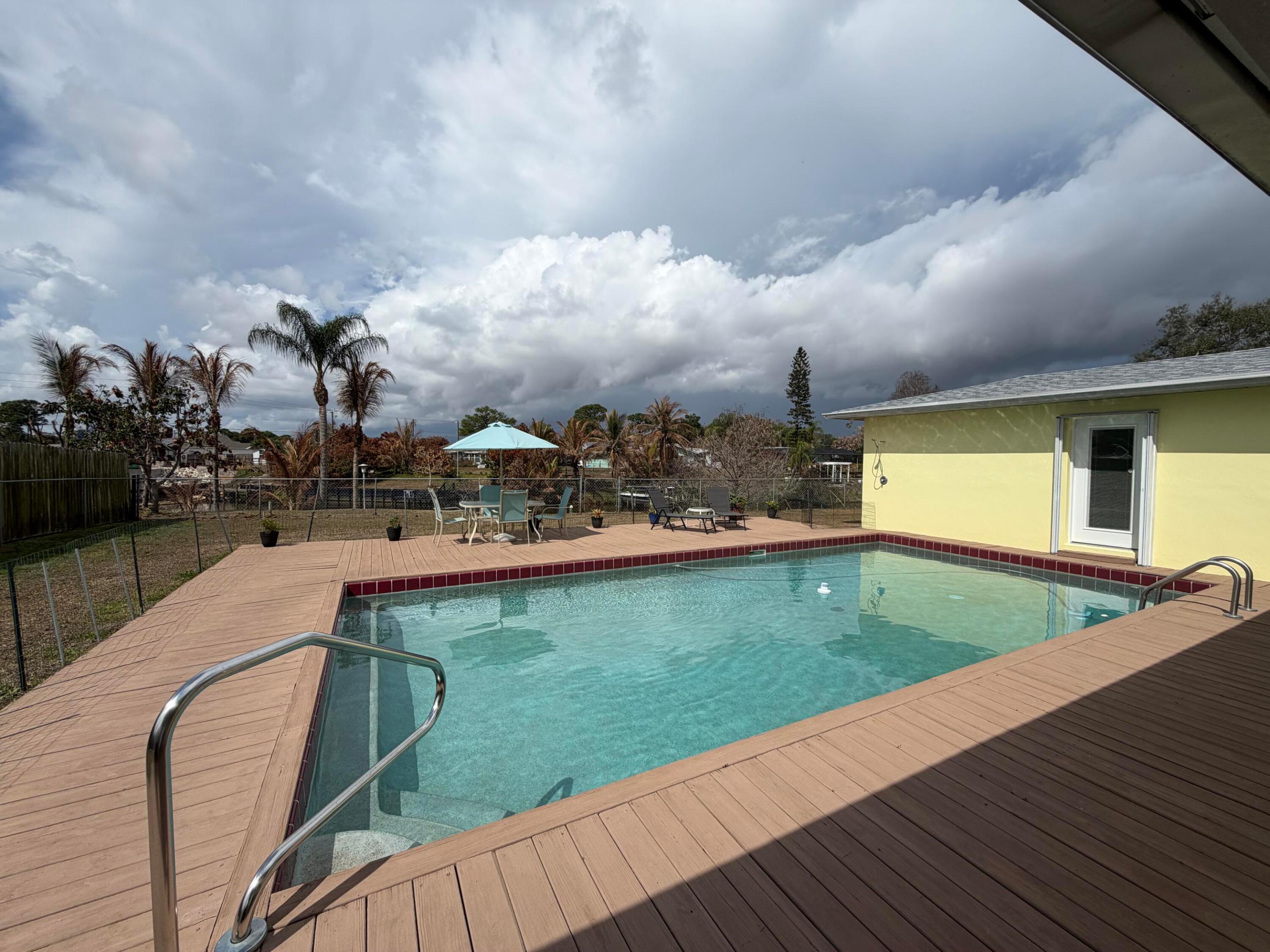 PORT ST LUCIE SECTION 6 - Residential