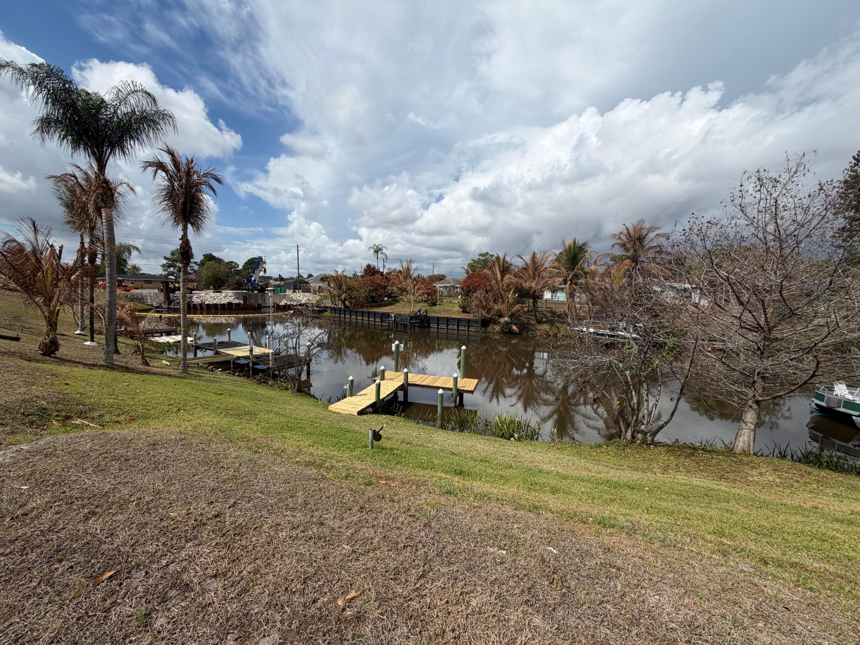 PORT ST LUCIE SECTION 6 - Residential
