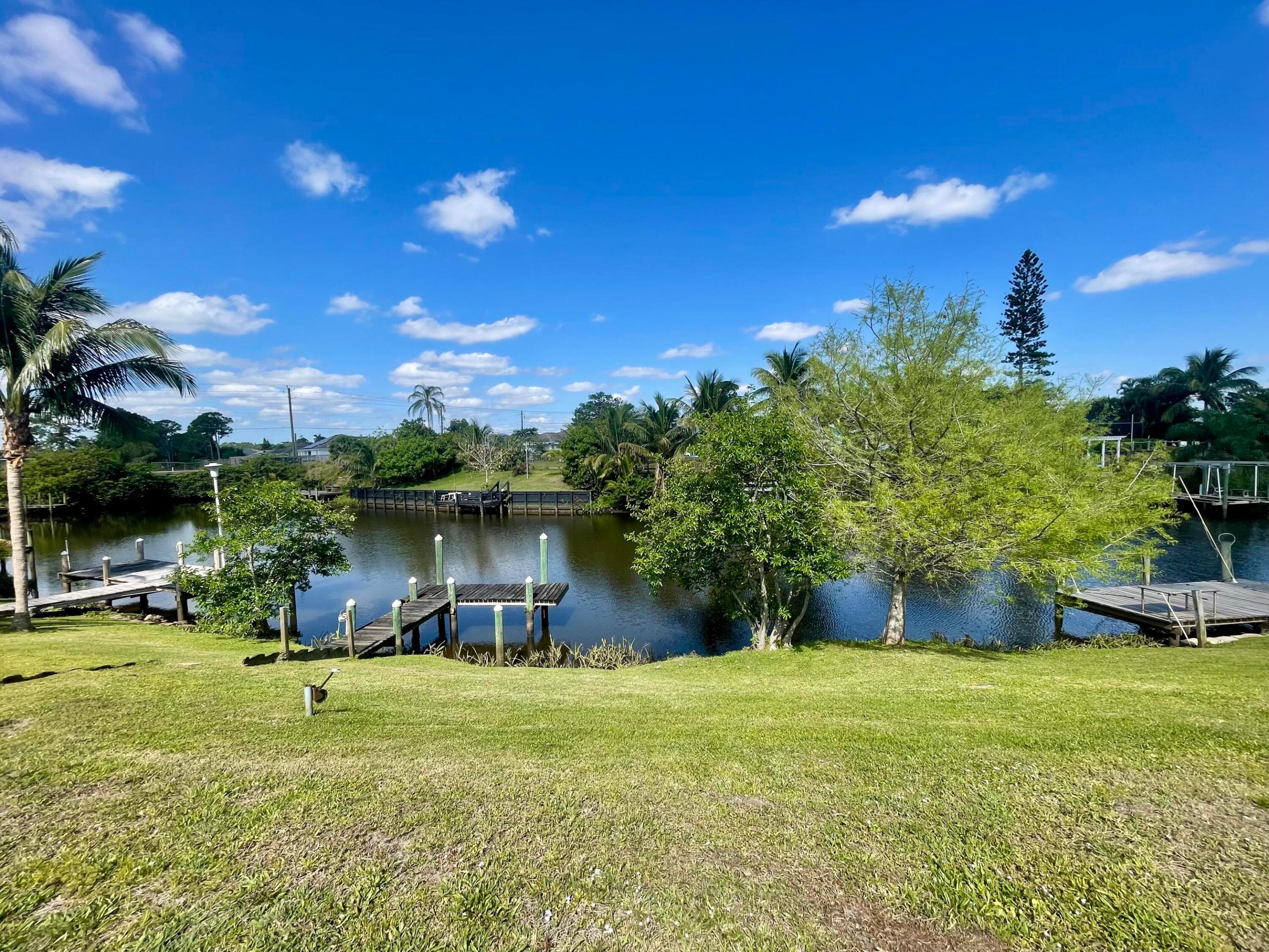 PORT ST LUCIE SECTION 6 - Residential