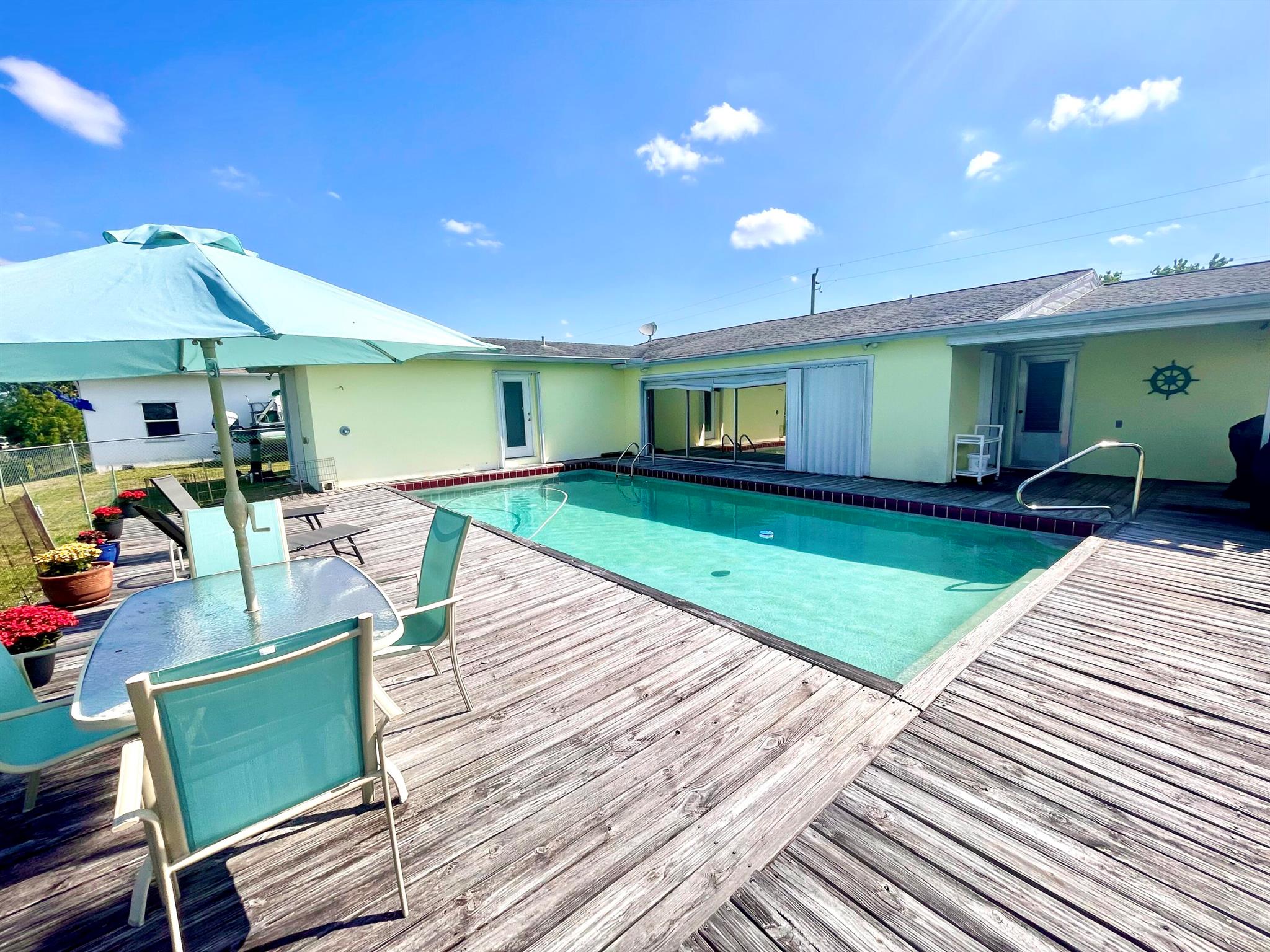 PORT ST LUCIE SECTION 6 - Residential