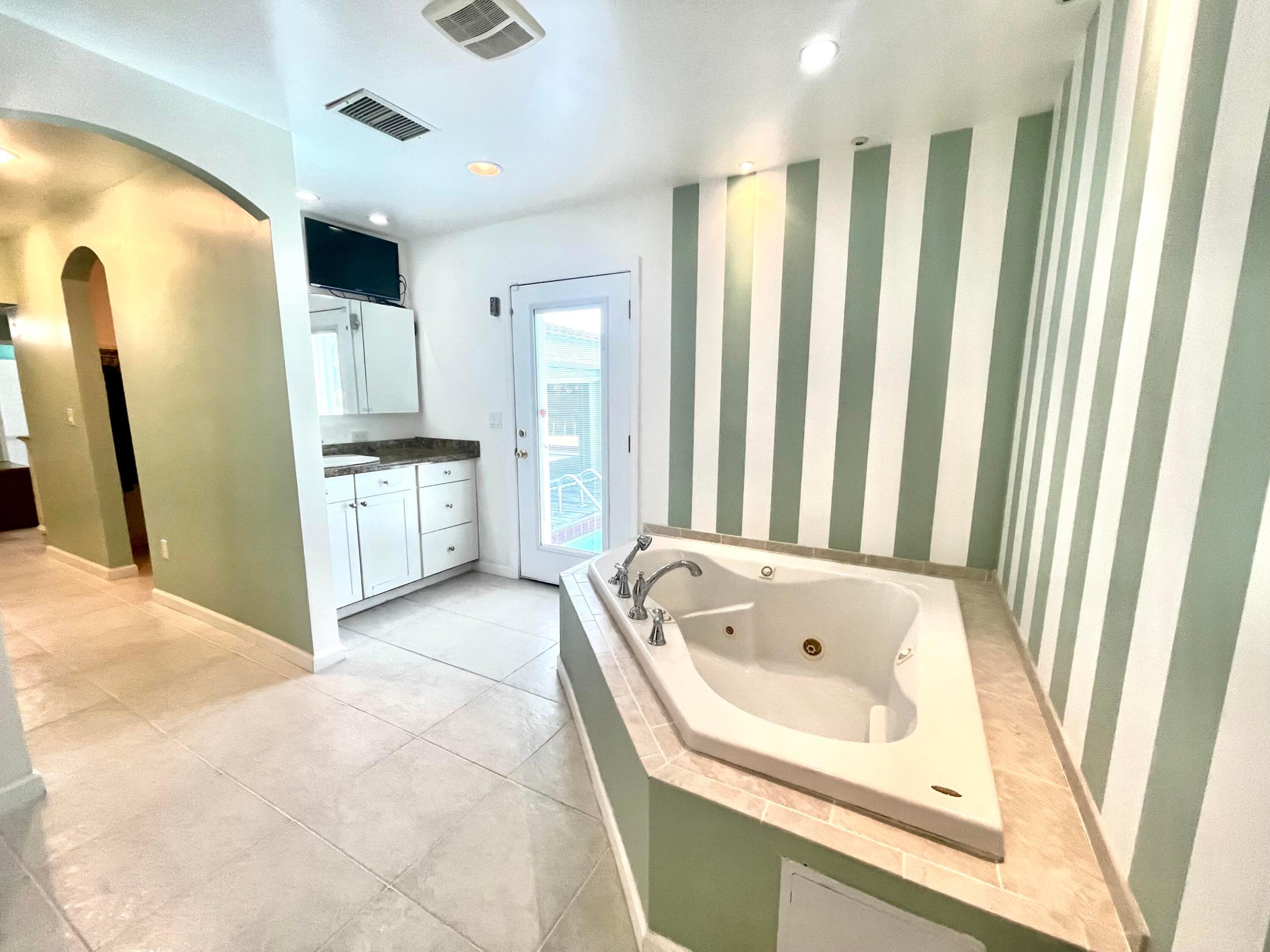 PORT ST LUCIE SECTION 6 - Residential