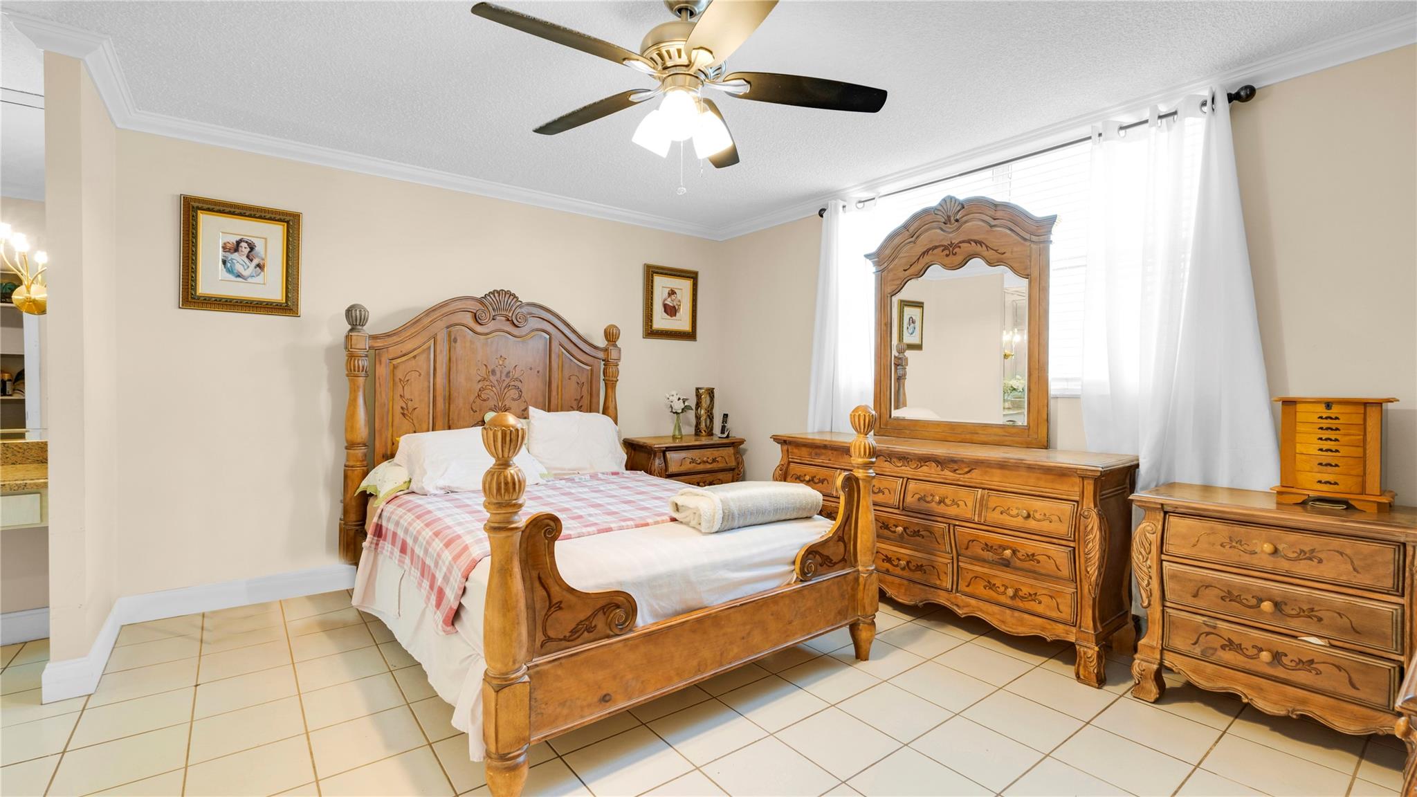 Eden Isles - Residential Lease