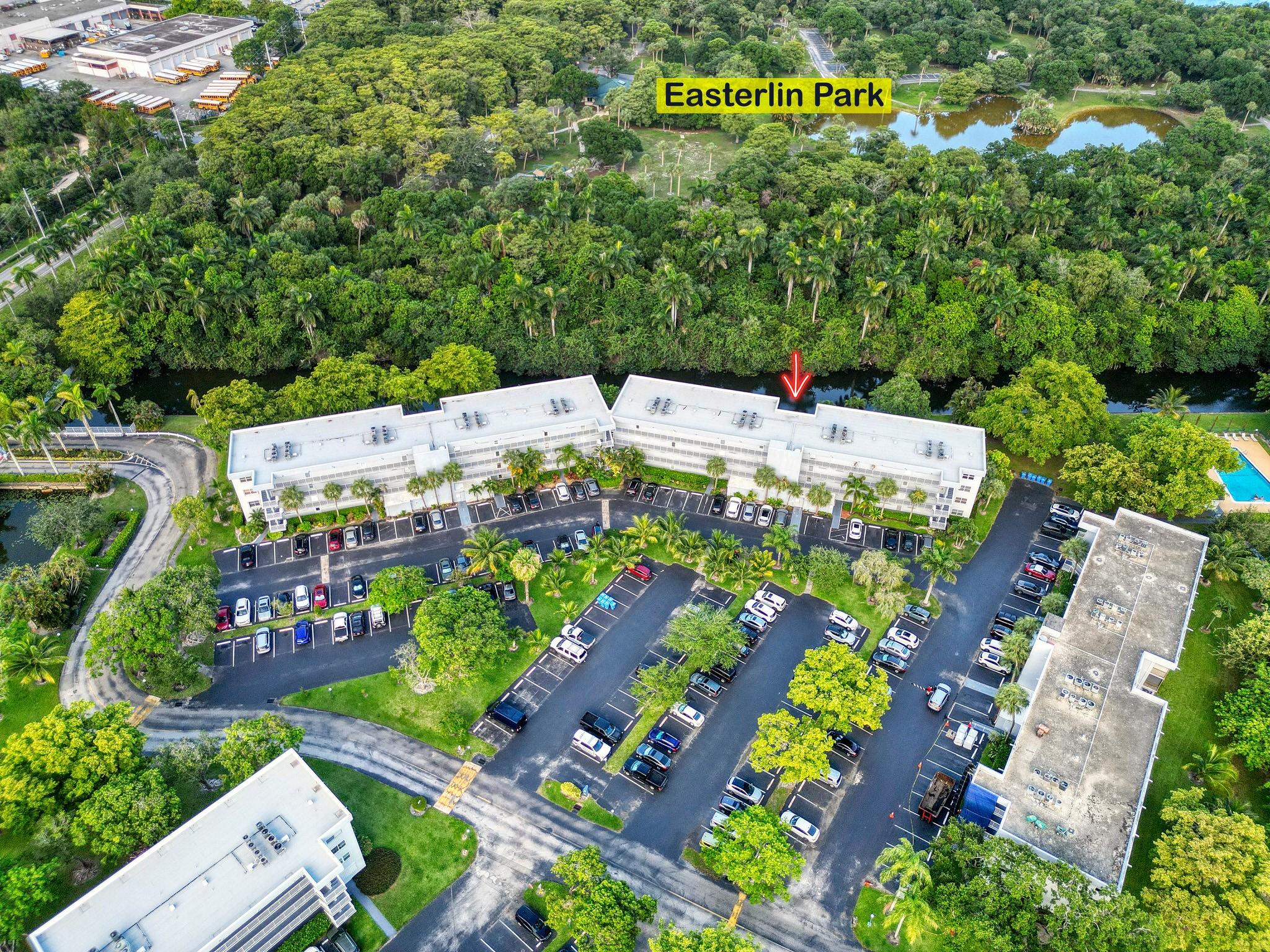 102 Royal Park Dr 2E