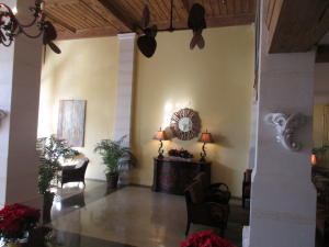 PALM BEACH HOTEL COND DECL 2-12-81 - Residential Lease