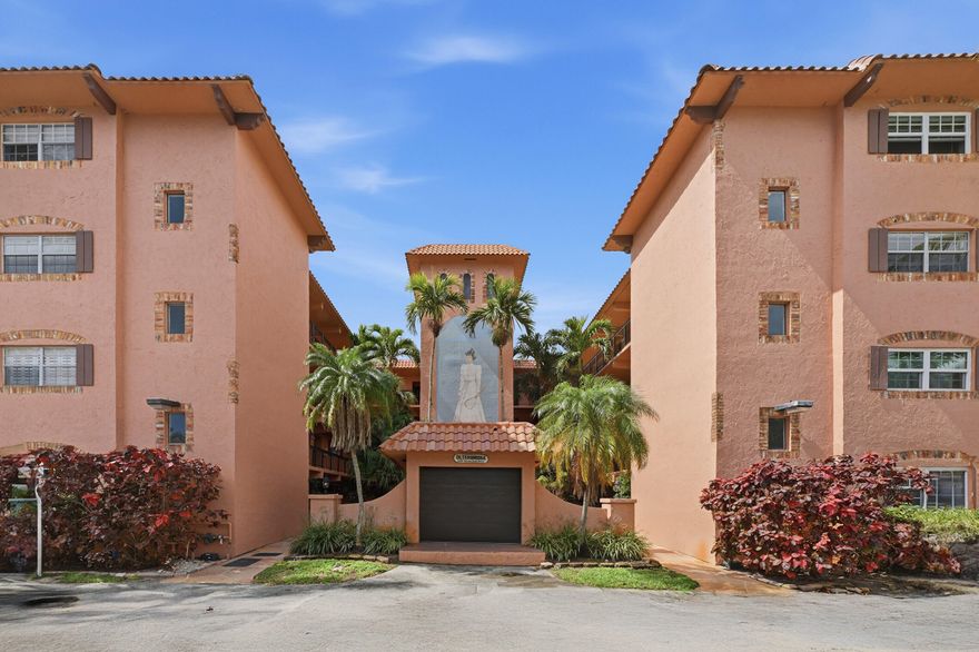 Ideally located at the back of the Tennis Club of Fort Lauderdale, along the Middle River this 4th Floor Apt  also has a spectacular view of the entire front  tennis courts, clubhouse & patio via a private screened-in balcony. Entering into the Apt. a small hallway leads into a tiled kitchen w/ SS sink, range, dishwasher & fridge, with custom cabinets. The large tiled living-room leads into the screened in porch, facing westward for afternoon sun. Two large carpeted split bedrooms each have their own updated bathrooms Adjacent to the bldg. is a convenient private pathway that leads to all the ameniities --20 Clay Tennis Cts., (10 Lighted), 3 Hard Cts., Heated Pool, Spa, fully equipped Gym, full service Patio Bar & Grille - Gated Community, manned 24/7 Security makes you feel so safe. Close