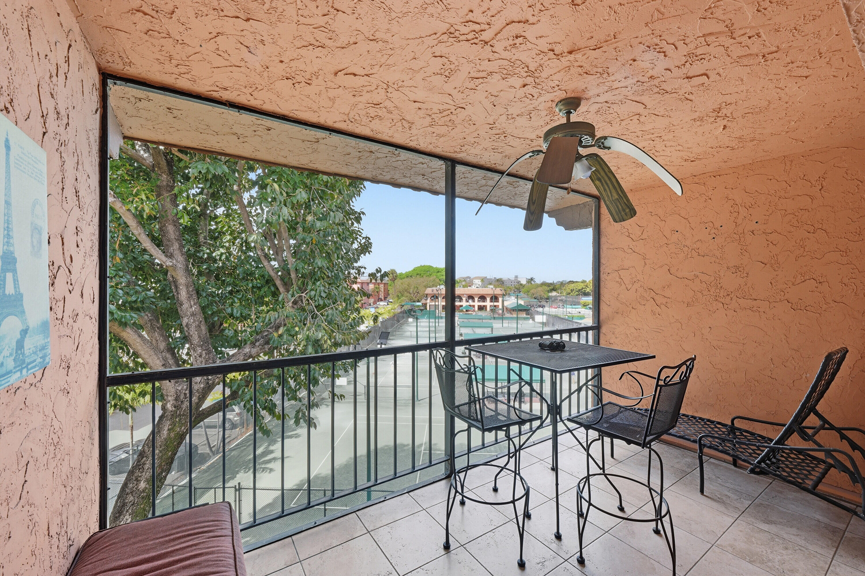 TENNIS CLUB OUTERBRIDGE CONDO - Residential