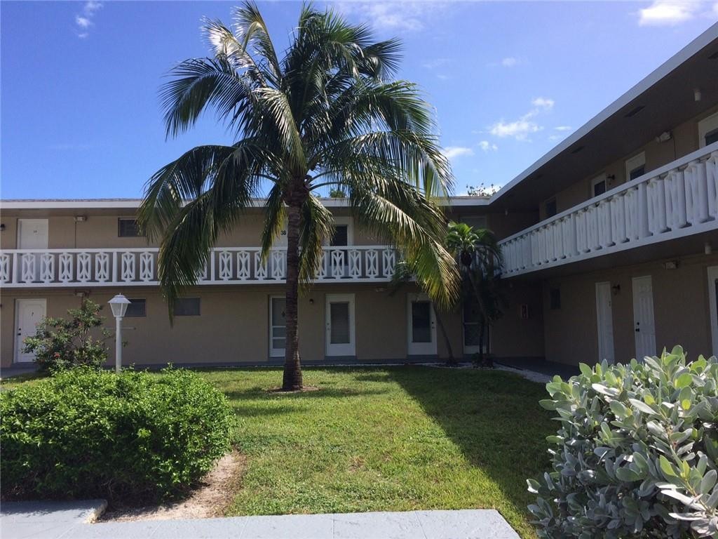 Bonita Springs Condominiu - Residential