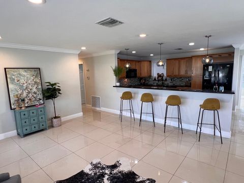 A home in Wilton Manors