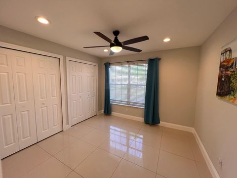 A home in Wilton Manors