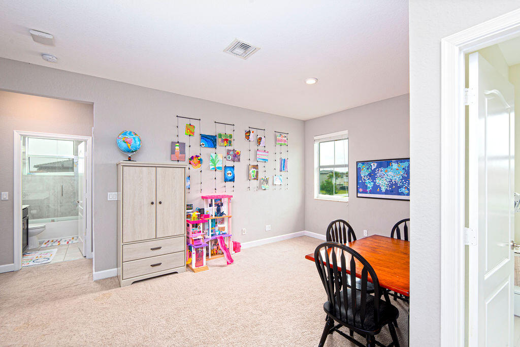 COPPER CREEK - Residential