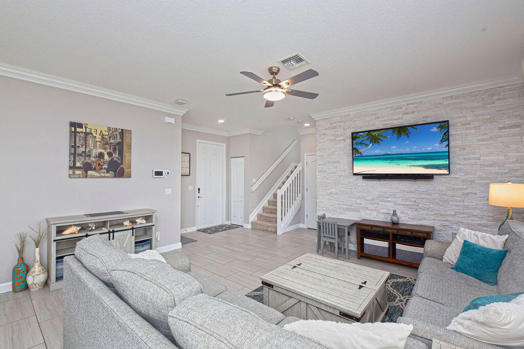 COPPER CREEK - Residential