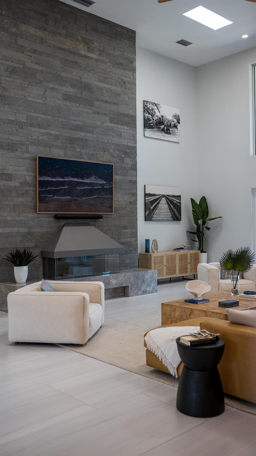 SAILFISH POINT - Residential