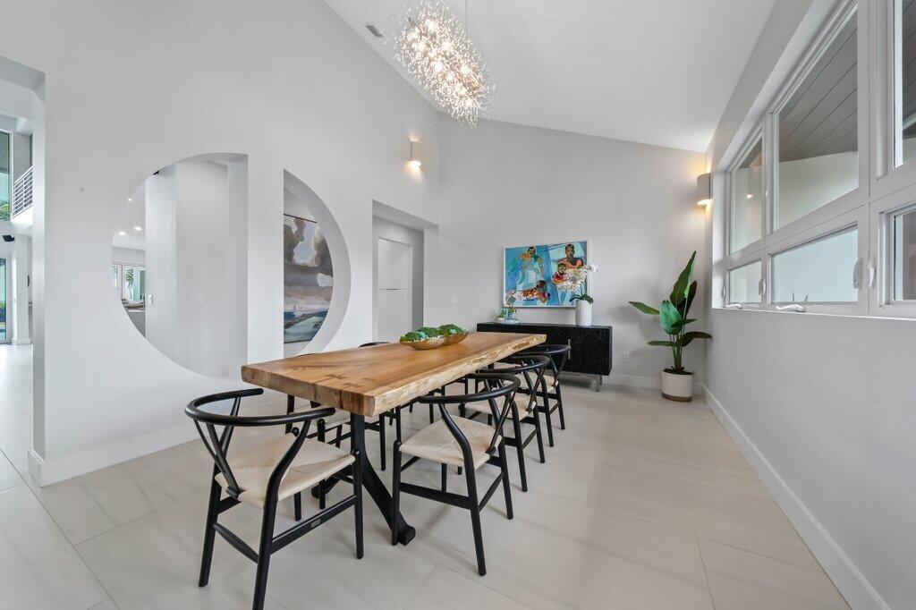 SAILFISH POINT - Residential