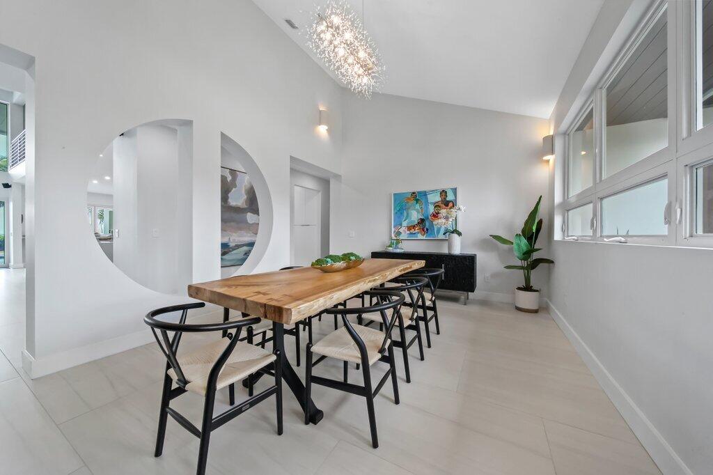 SAILFISH POINT - Residential