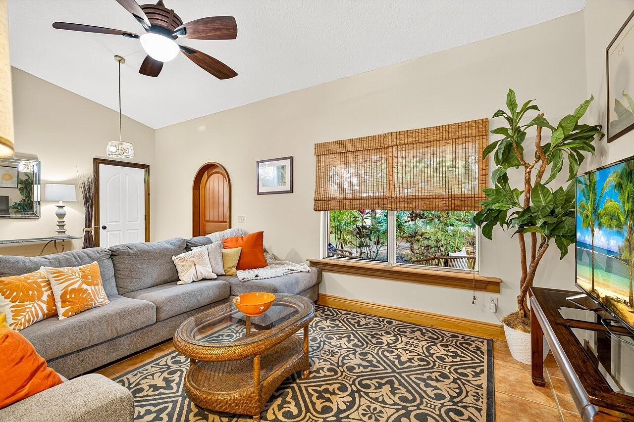 VERO LAKE ESTATES UNIT J - Residential