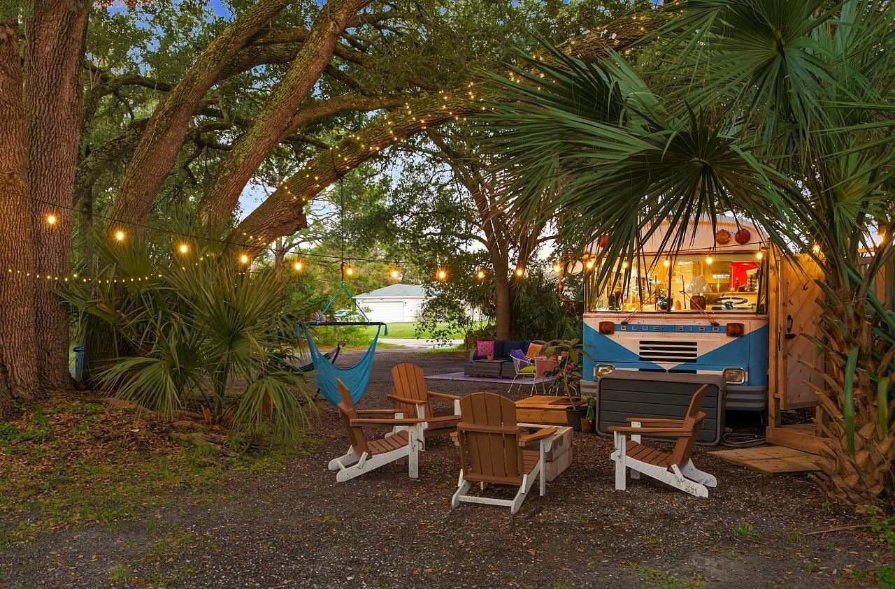 VERO LAKE ESTATES UNIT J - Residential