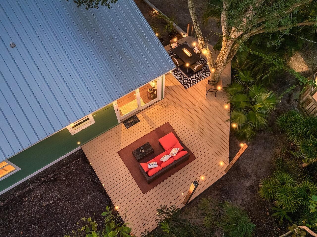 VERO LAKE ESTATES UNIT J - Residential