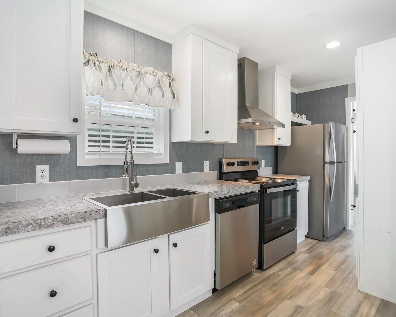 The Estates of Fort Lauderdale - Residential Lease