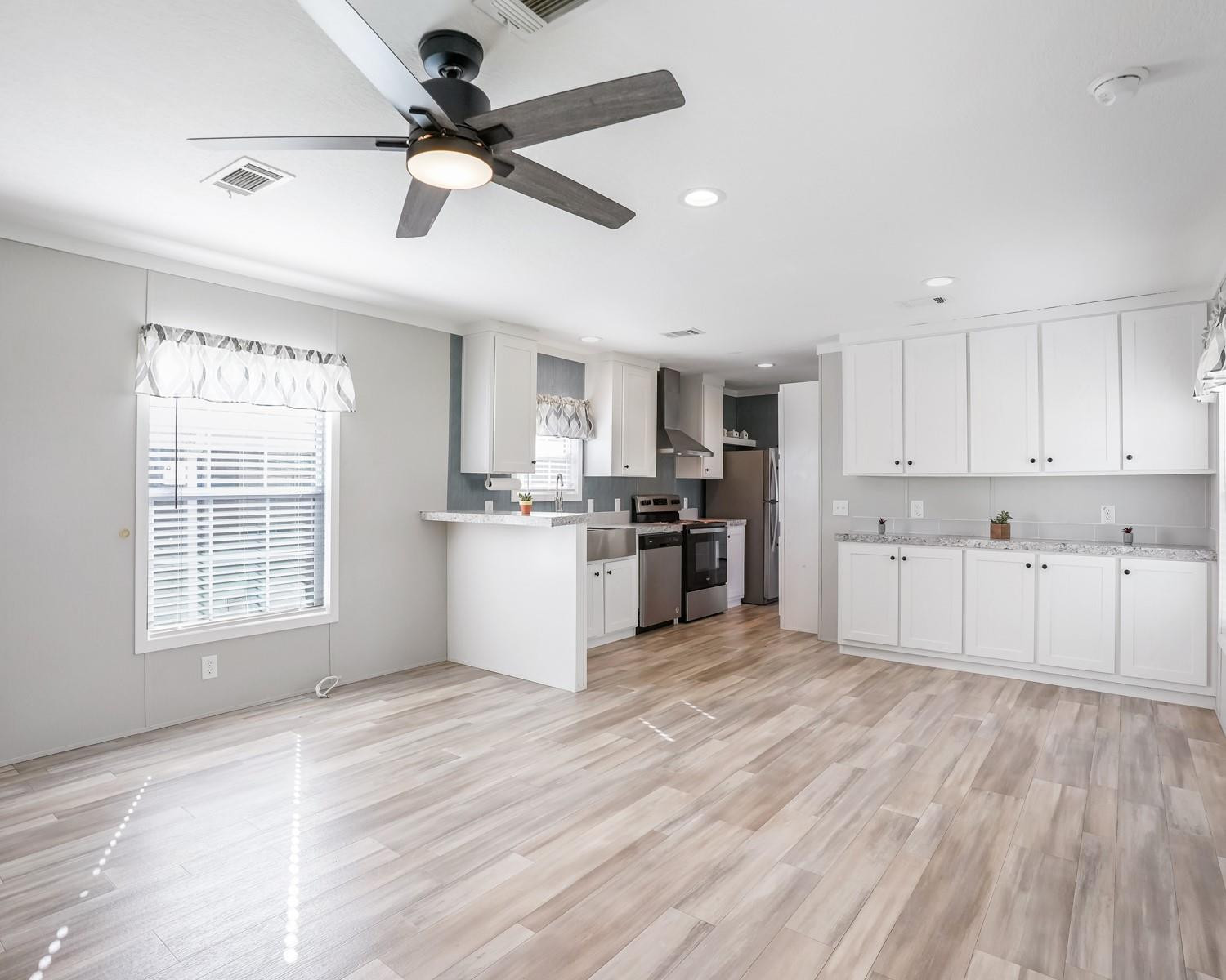 The Estates of Fort Lauderdale - Residential Lease