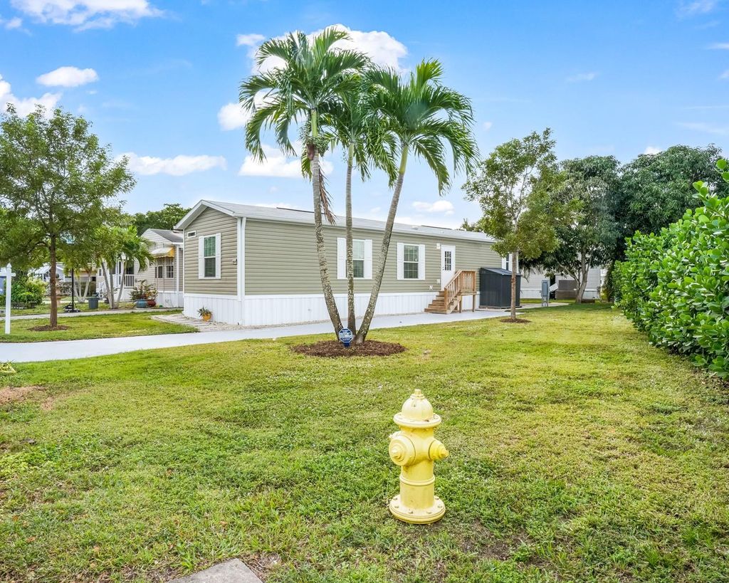 Photo of 5681 SW Cypress, Fort Lauderdale, FL 33312 (MLS # B26000649)