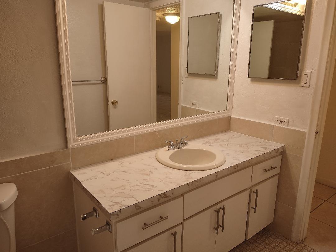Castle Apts #1 Condo - Residential Lease