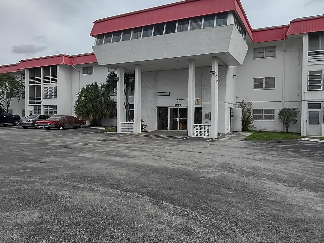 Castle Apts #1 Condo - Residential Lease