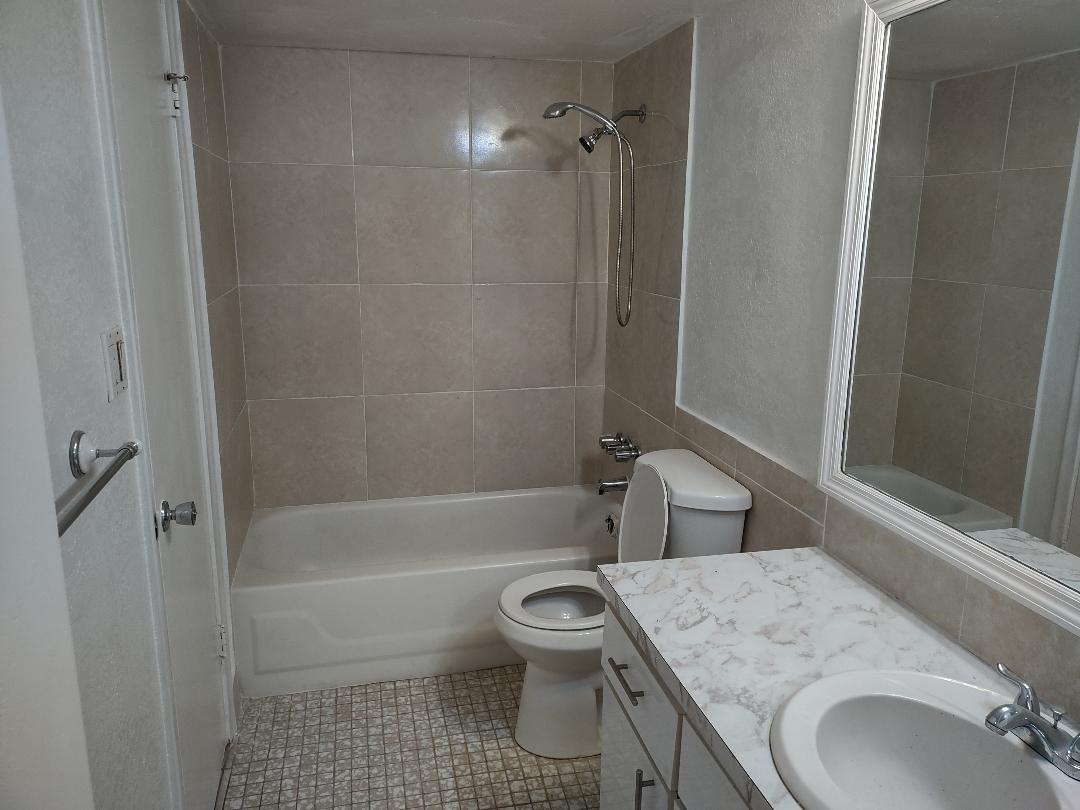 Castle Apts #1 Condo - Residential Lease