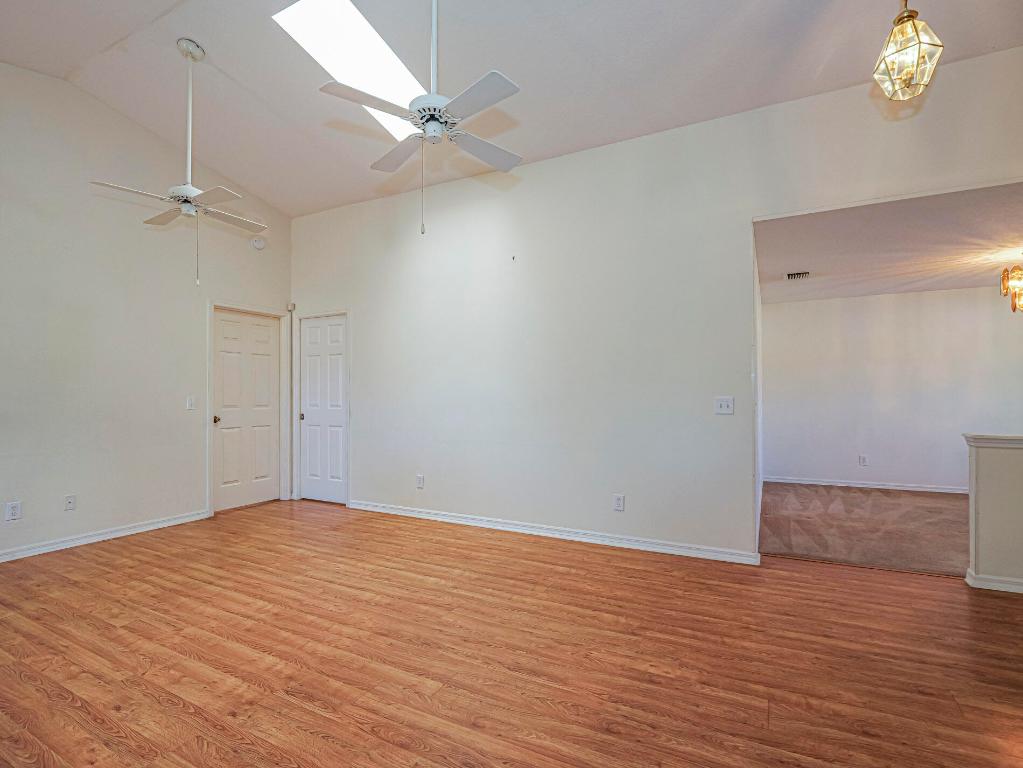 VERO LAKE ESTATES UNIT H-1 - Residential