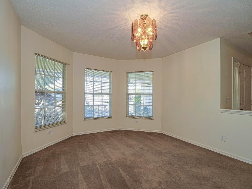 VERO LAKE ESTATES UNIT H-1 - Residential