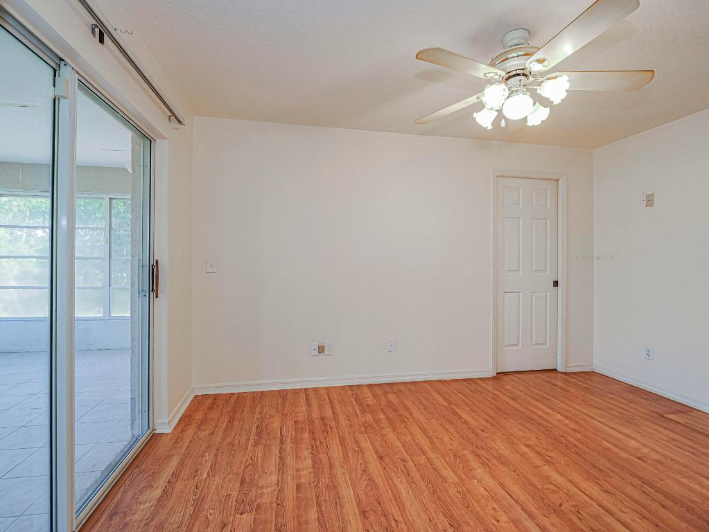 VERO LAKE ESTATES UNIT H-1 - Residential