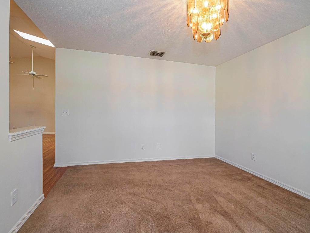 VERO LAKE ESTATES UNIT H-1 - Residential