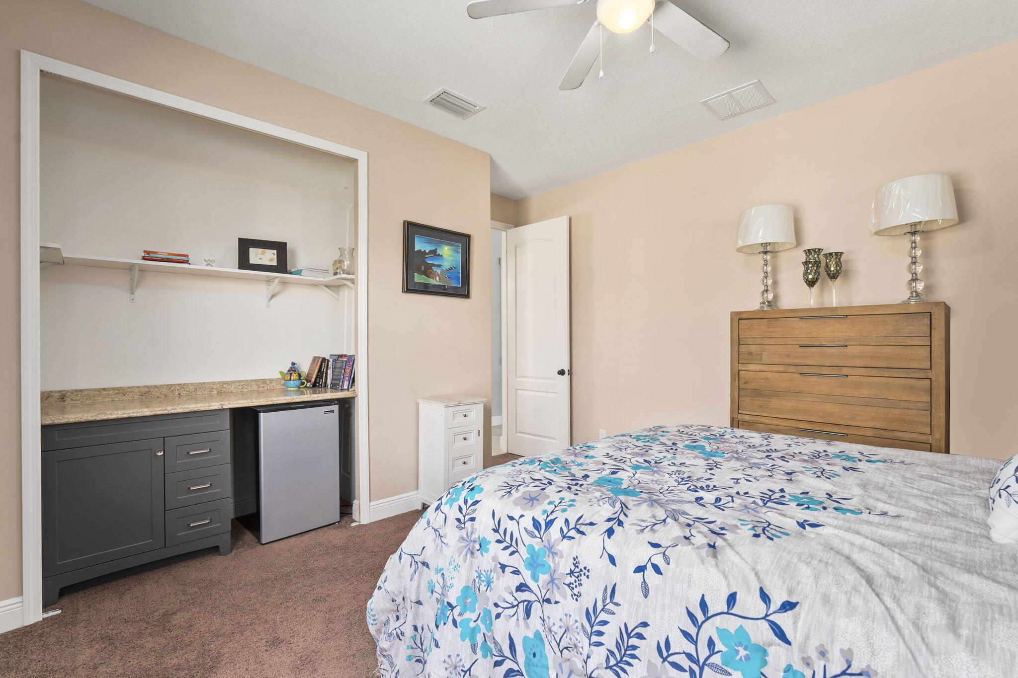 PORT ST LUCIE SECTION 33 - Residential