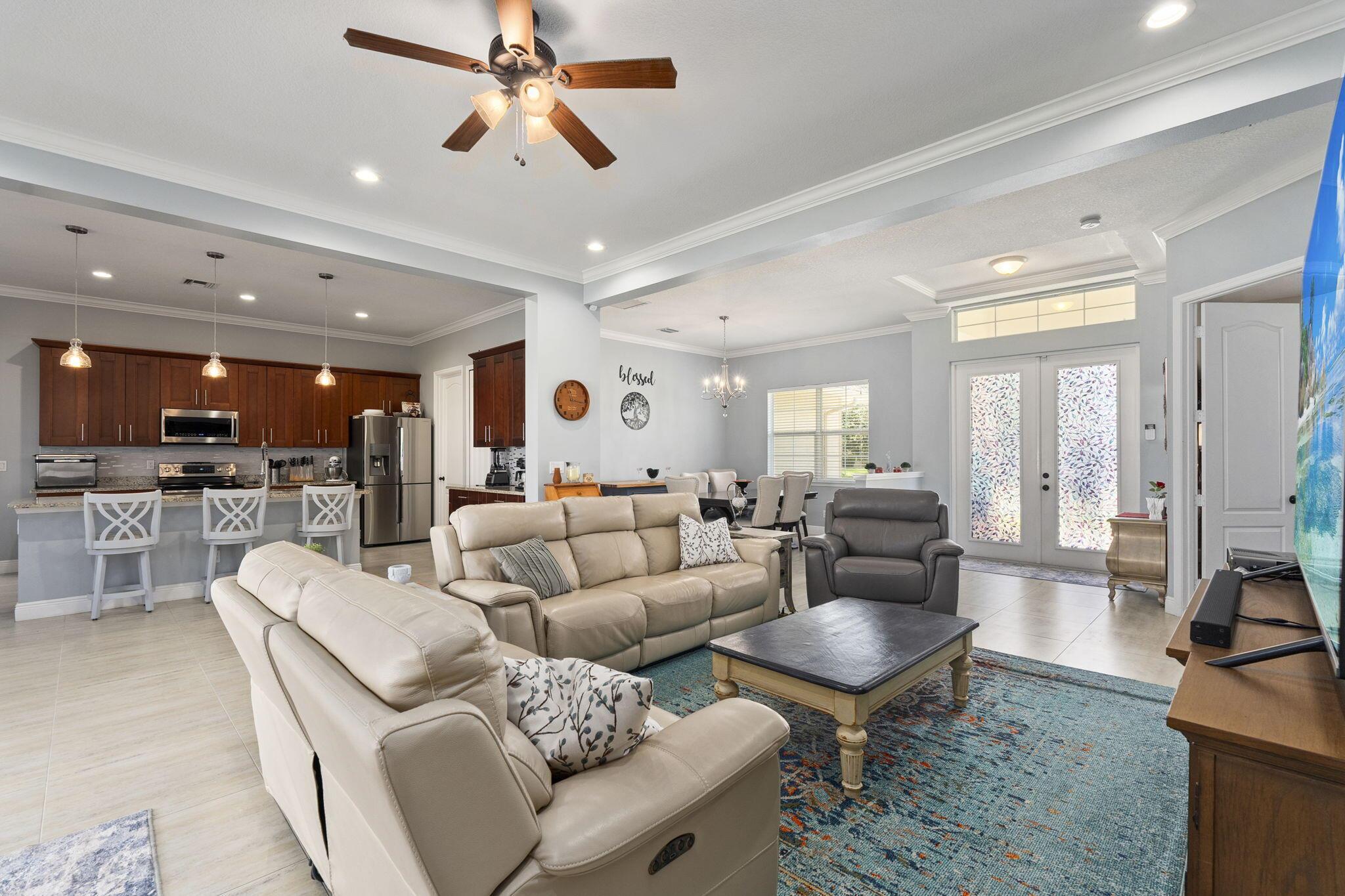 PORT ST LUCIE SECTION 33 - Residential