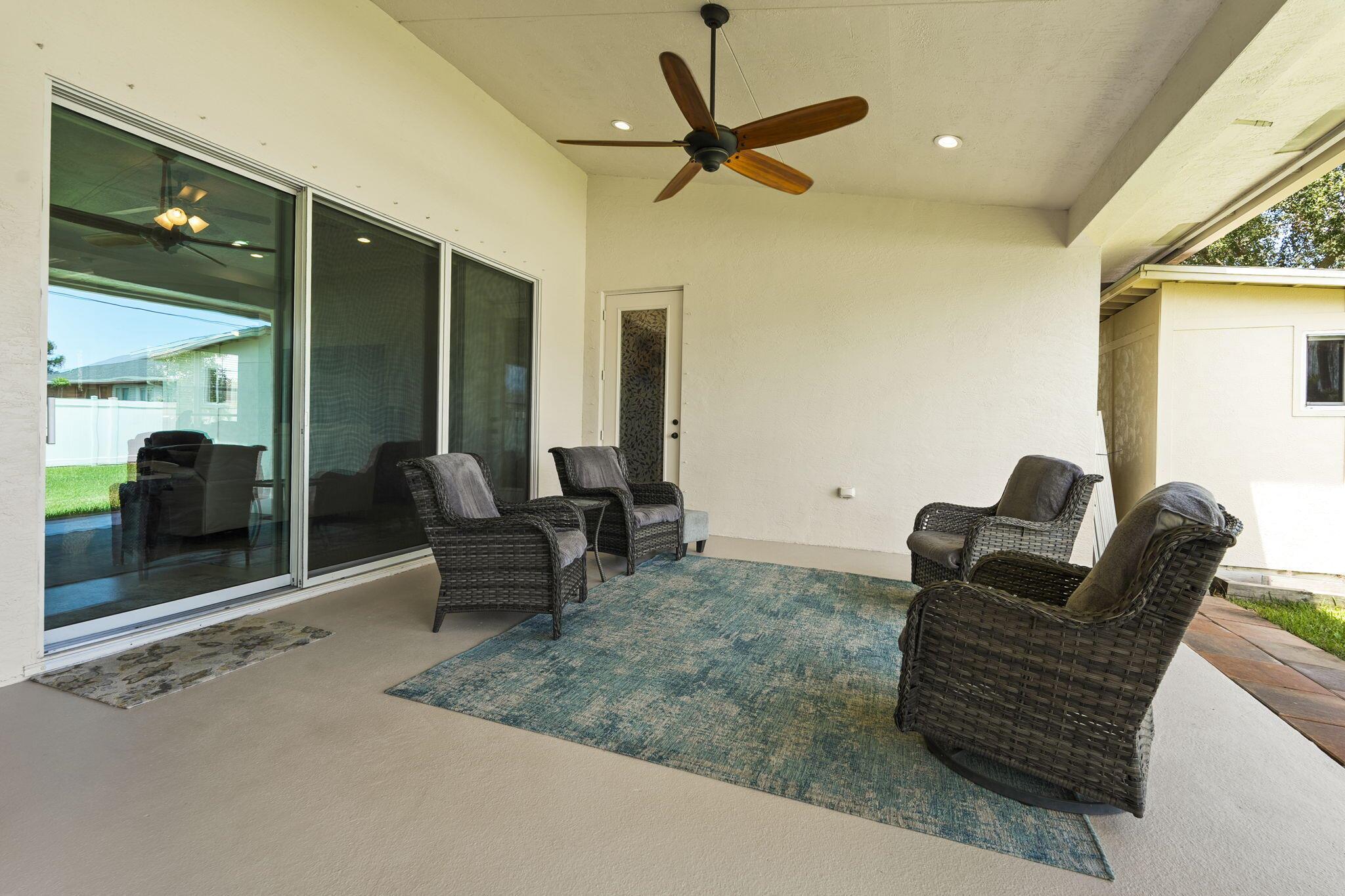 PORT ST LUCIE SECTION 33 - Residential