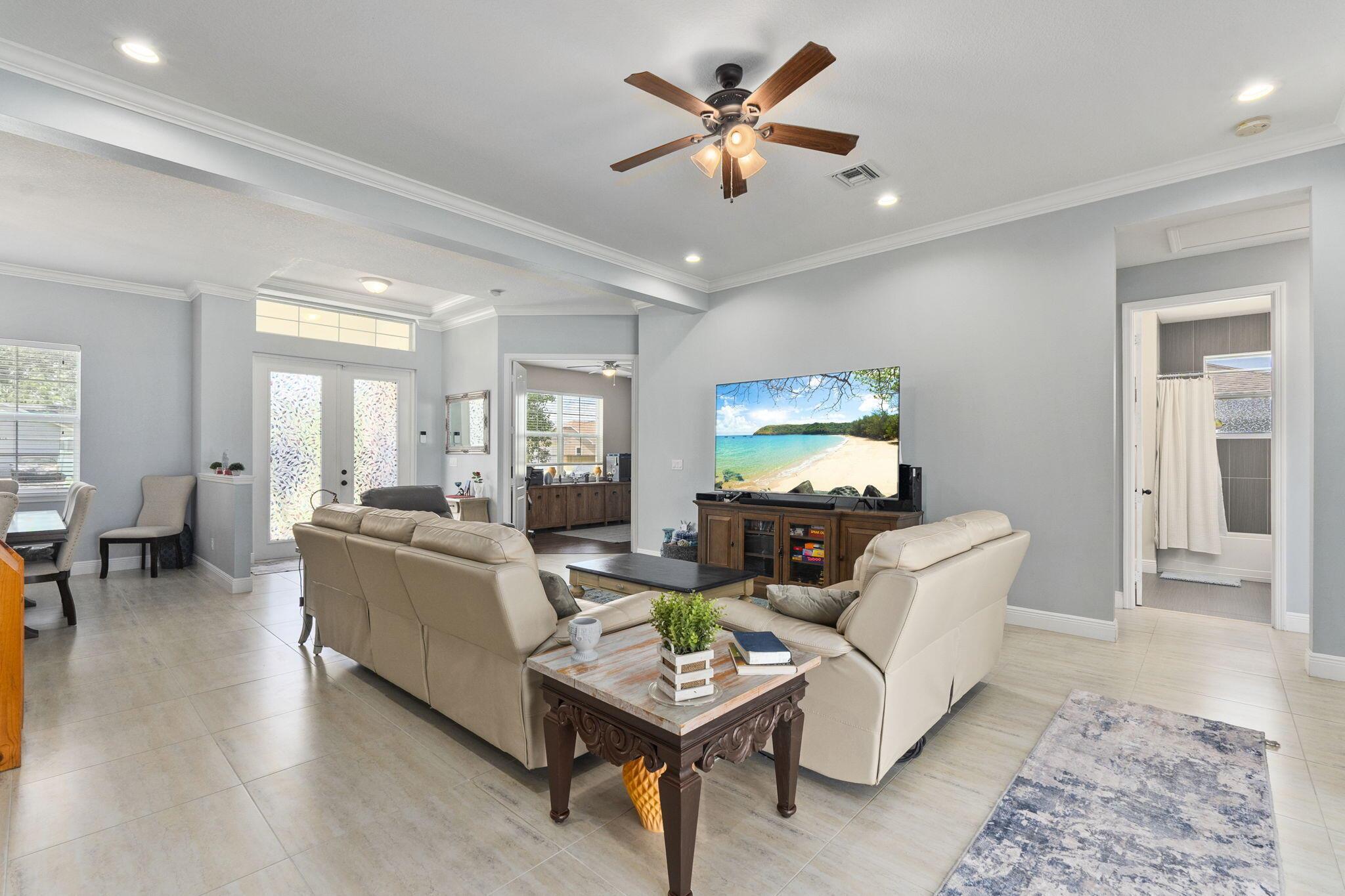 PORT ST LUCIE SECTION 33 - Residential