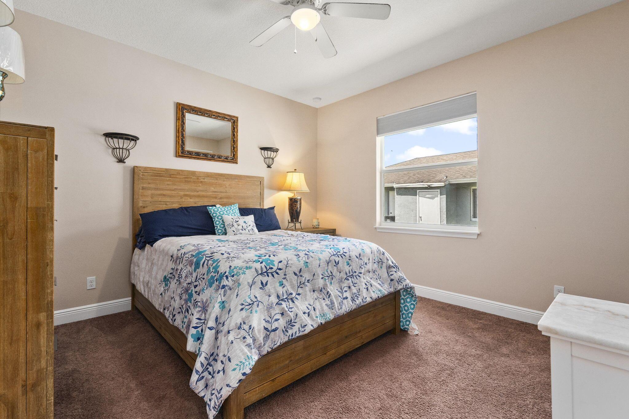 PORT ST LUCIE SECTION 33 - Residential