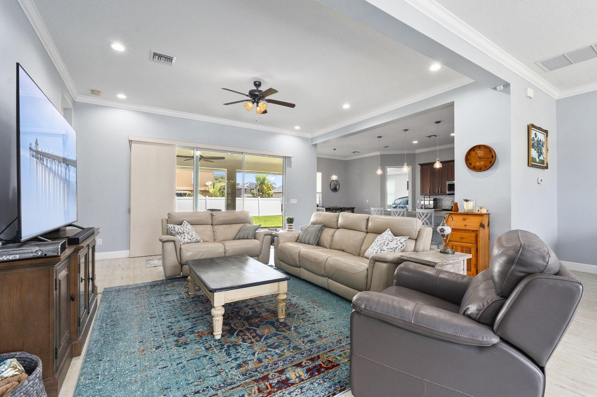 PORT ST LUCIE SECTION 33 - Residential