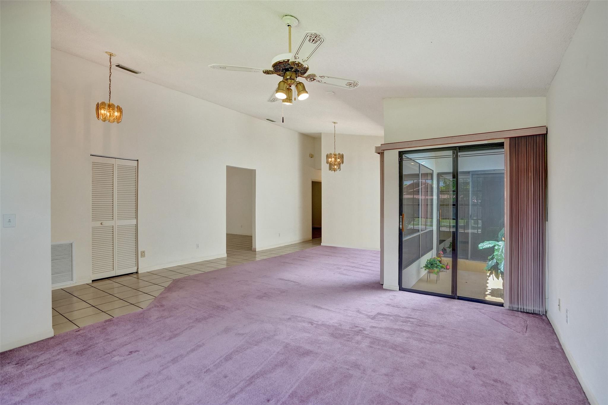 11405 W Point Dr