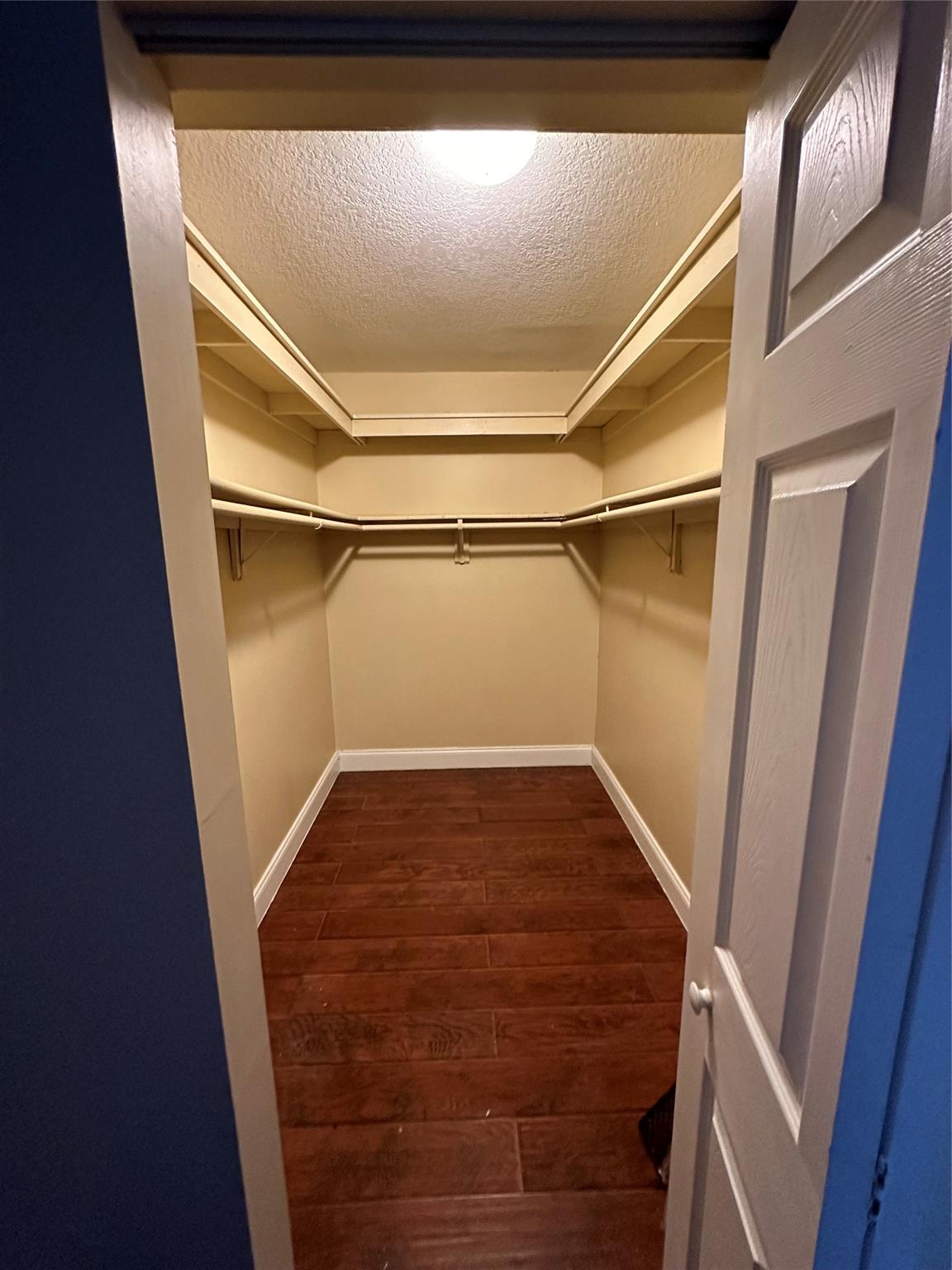 WEDGEWOOD - Residential