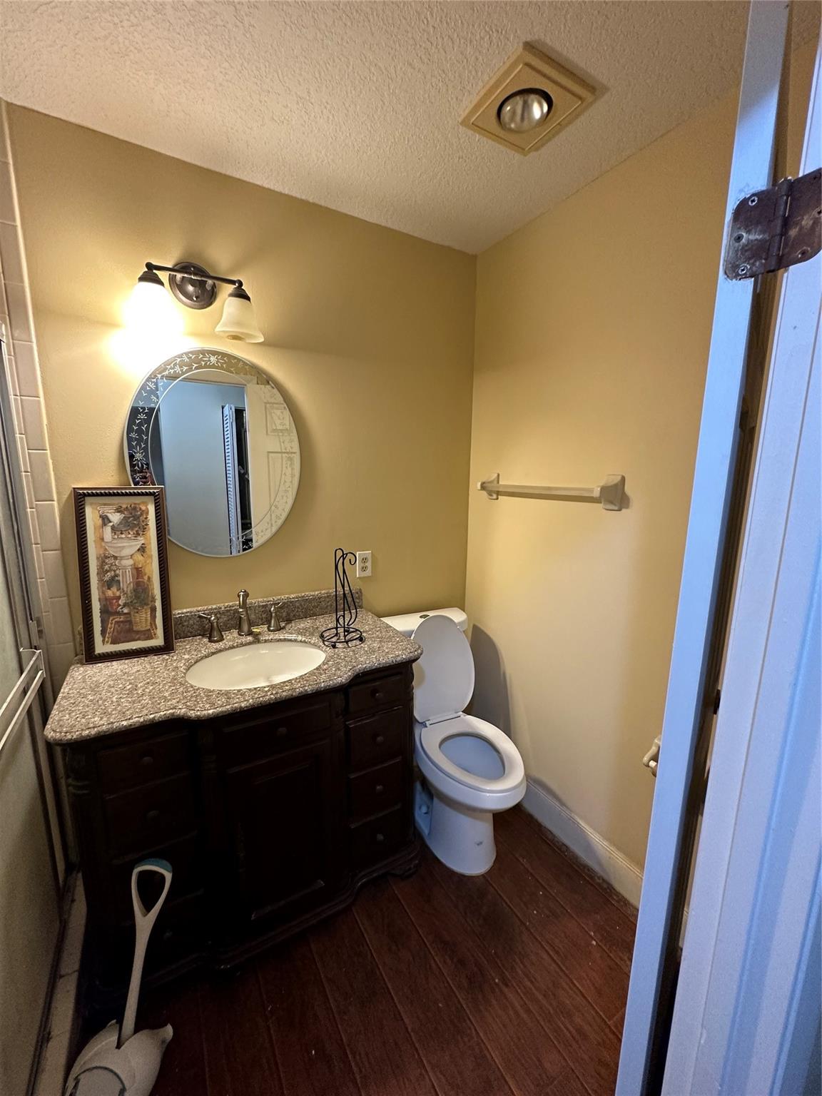 WEDGEWOOD - Residential