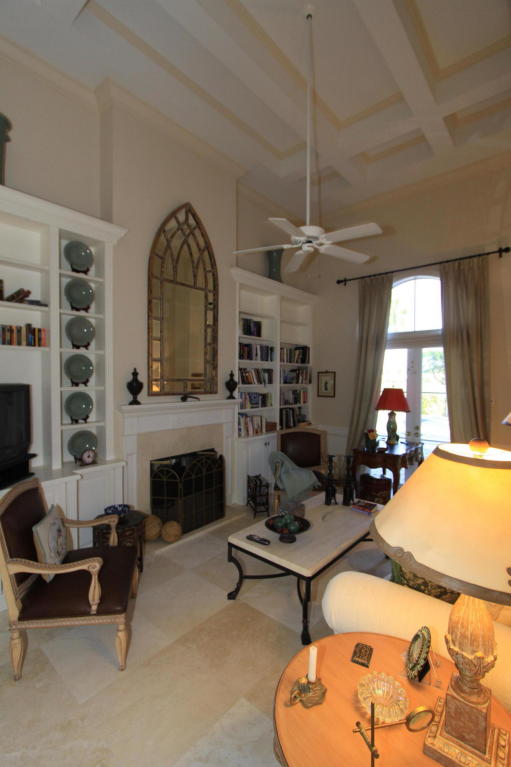 LOST TREE VILLAGE - Residential