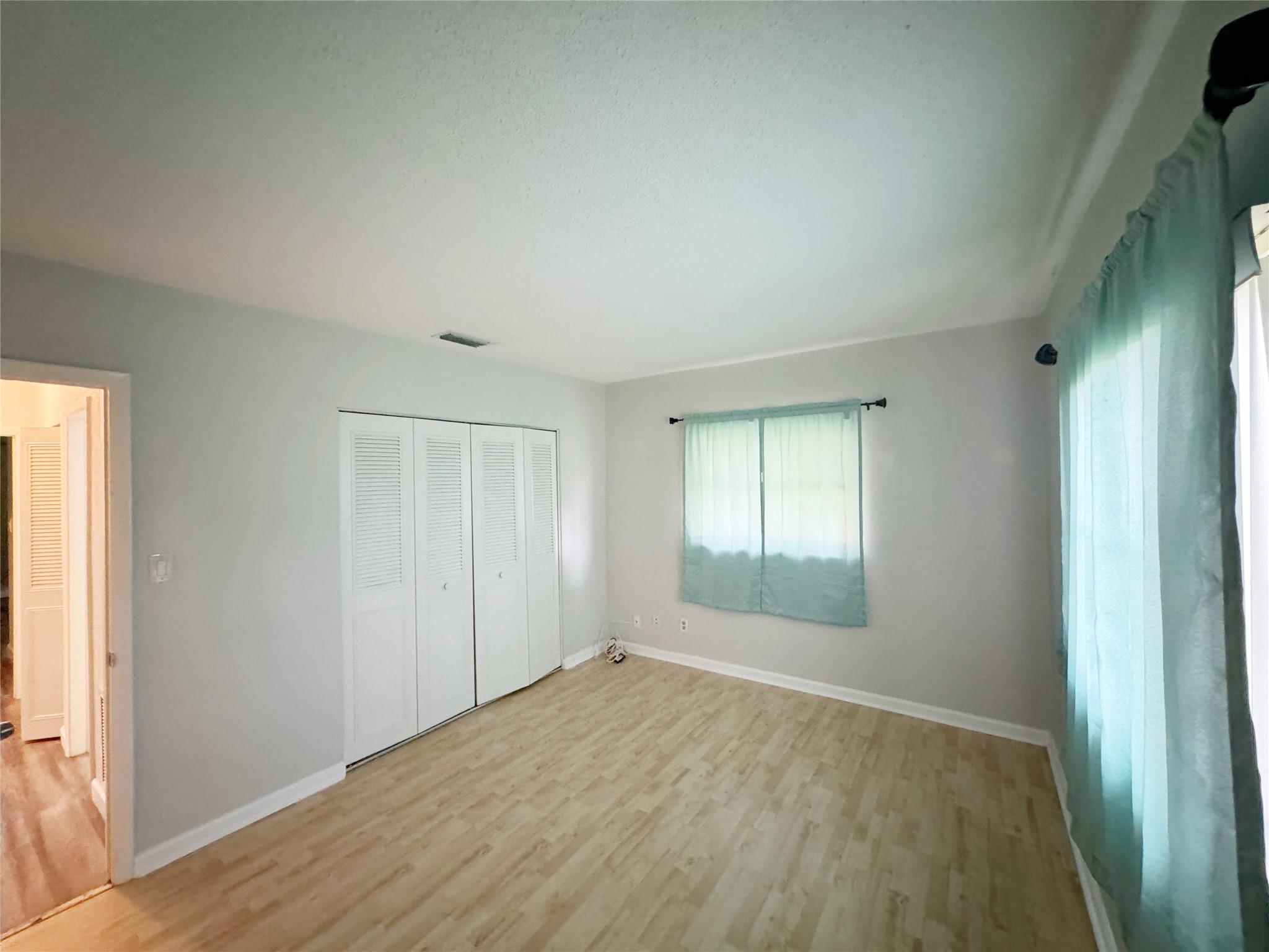 WESTWOOD COMMUNITY 3 - Residential Lease